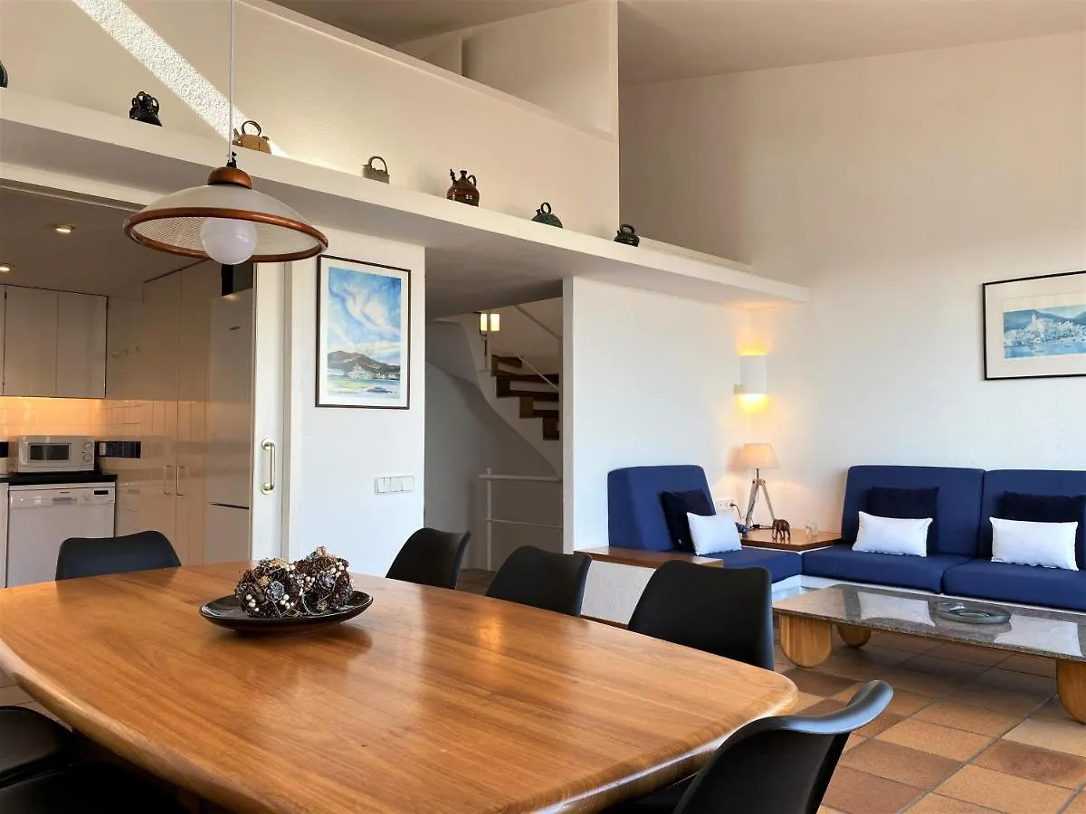 Matilla - Apartamento Con Parquin Cadaques Apartment